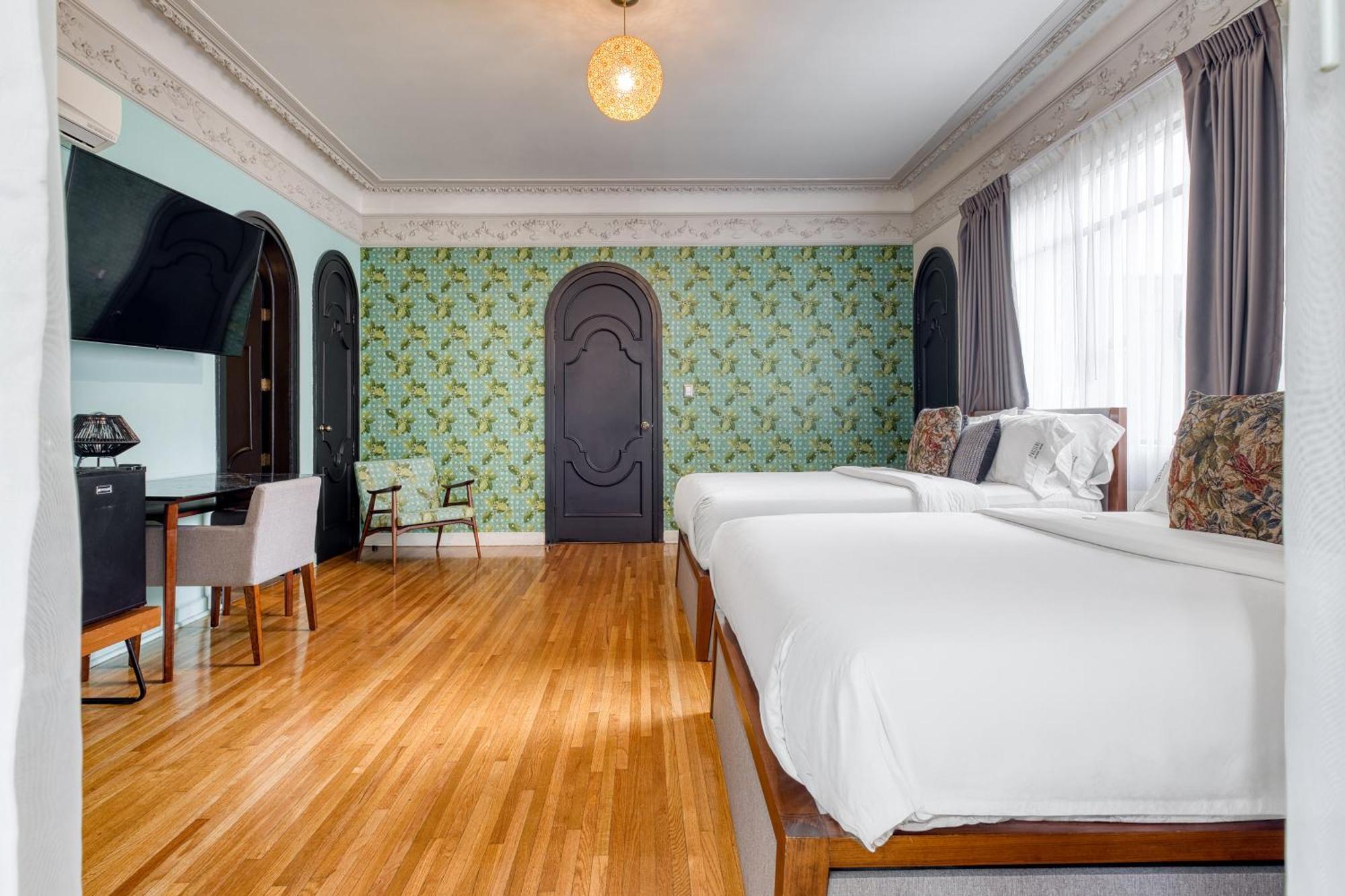 Hotel Pug Seal Polanco Allan Poe Mexico-stad